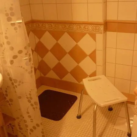 Jahn Apartment